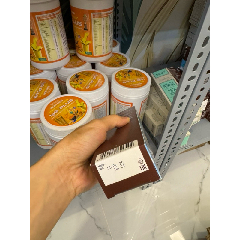 Gel xoa khớp Siberian uyan nomo rub flex giúp giảm đau khớp, giảm viêm làm dịu mát da.