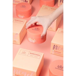 Kem Body Trắng Da Đào HaThaCha Chống Nắng , Chống Trôi Nước Collagen Whitening Body Lotion 200g