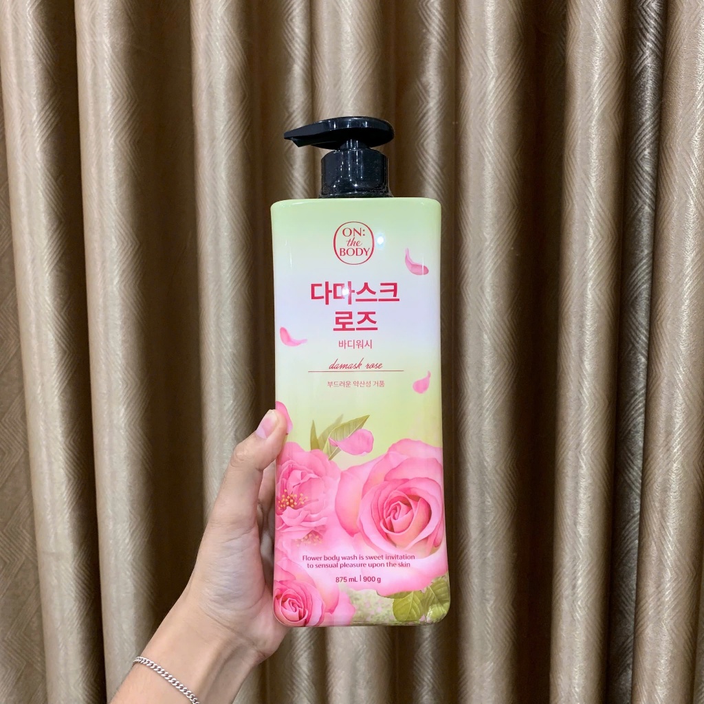 Sữa Tắm Hương Nước Hoa On The Body 875ml