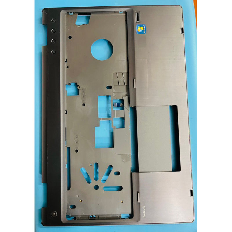 Thay Vỏ Laptop 6560B Cũ