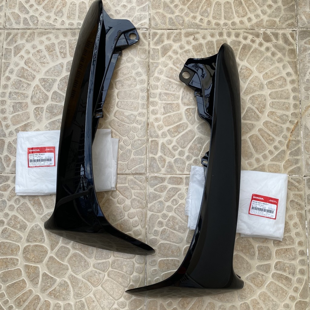 Cánh yếm WAVE ZX , Bửng ngoài WAVE ZX đen không tem HONDA
