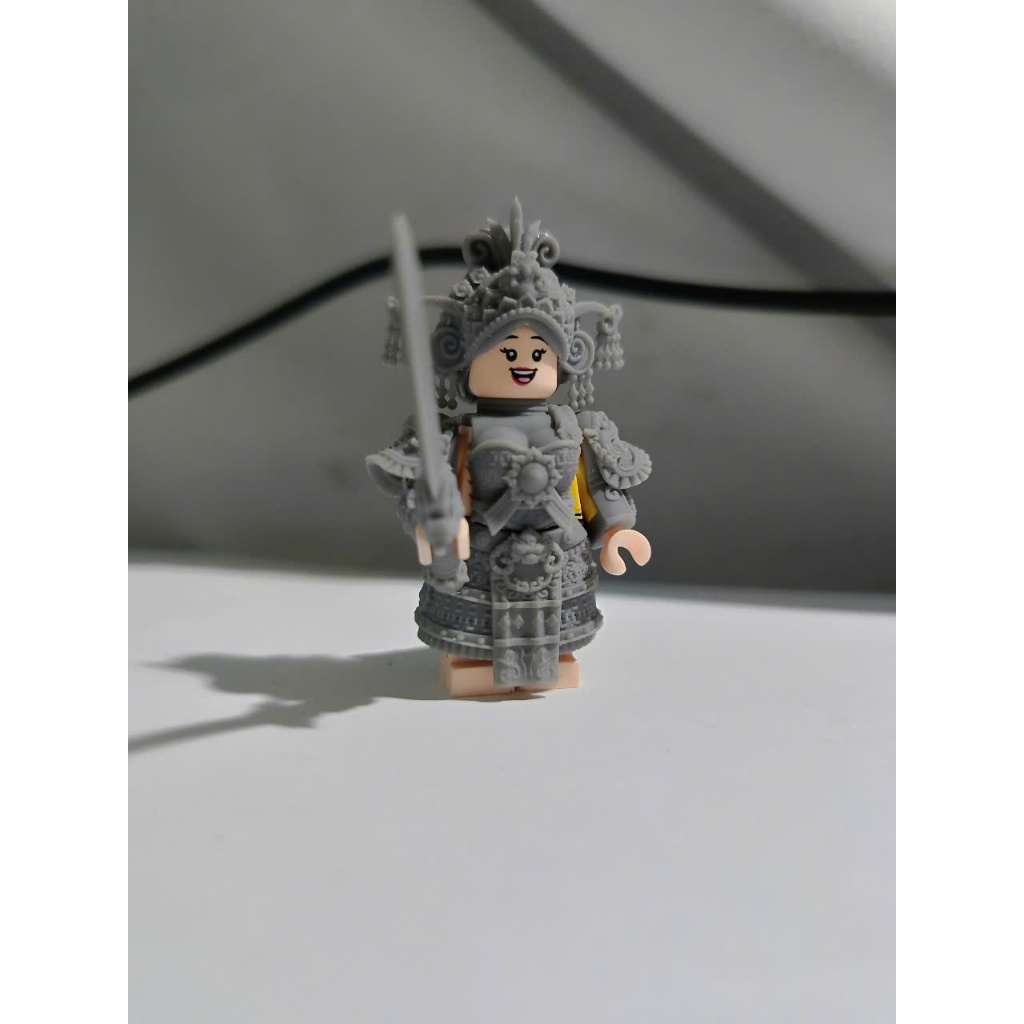 Custom lego Bà Triệu