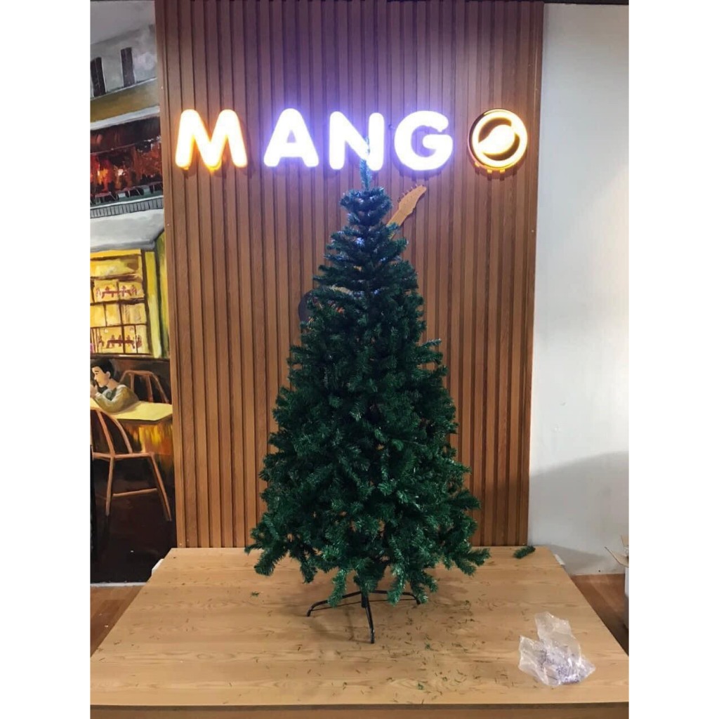 Cây Thông Noel Xanh Trơn 1m8 650 cành