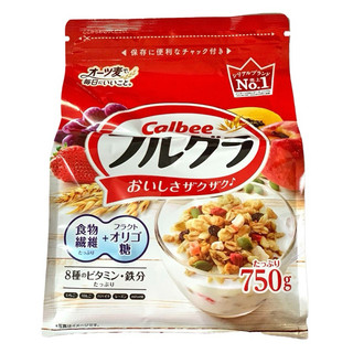NGŨ CỐC CALBEE NHẬT TÚI 750G