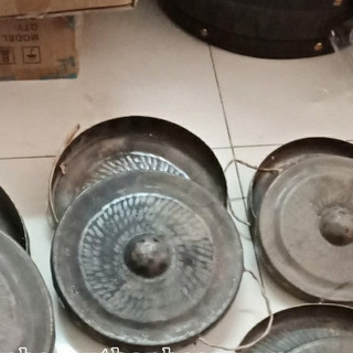 Công chiêng bằng đồng đường kính 25cm