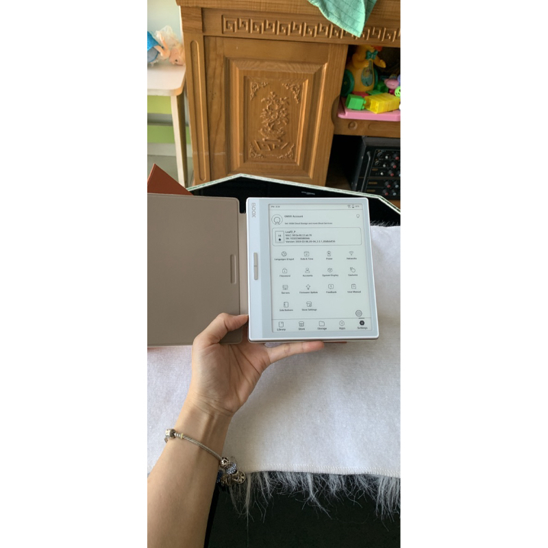  MÁY ĐỌC SÁCH BOOX LEAF 2  TẶNG KÈM ỐP TRONG NẾU KHÔNG CHỌN COVER  LIKE NEW 