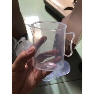 Ca Đong Nhựa Pha Chế 250ML