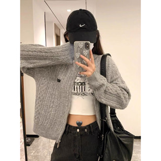 Áo Len Dáng Ngắn 3 Màu Có Khoá Kéo