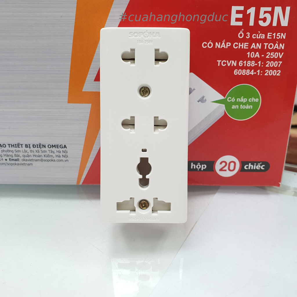 Ổ Cắm Điện Gắn Tường 3 lỗ 2200W Có Nắp Che An Toàn E14 E14N E15 E15N SOPOKA