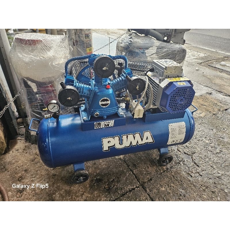 MÁY NÉN KHÍ PUMA 3HP 100 LÍT:
- 3HP 3 đầu bơm