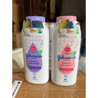 Phấn thơm cho bé Johnson Baby Blossoms 200g_Date 2027(Thailand)