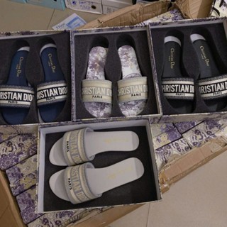 Dép D .O bản QCCC loại 1 fullbox túi thẻ.