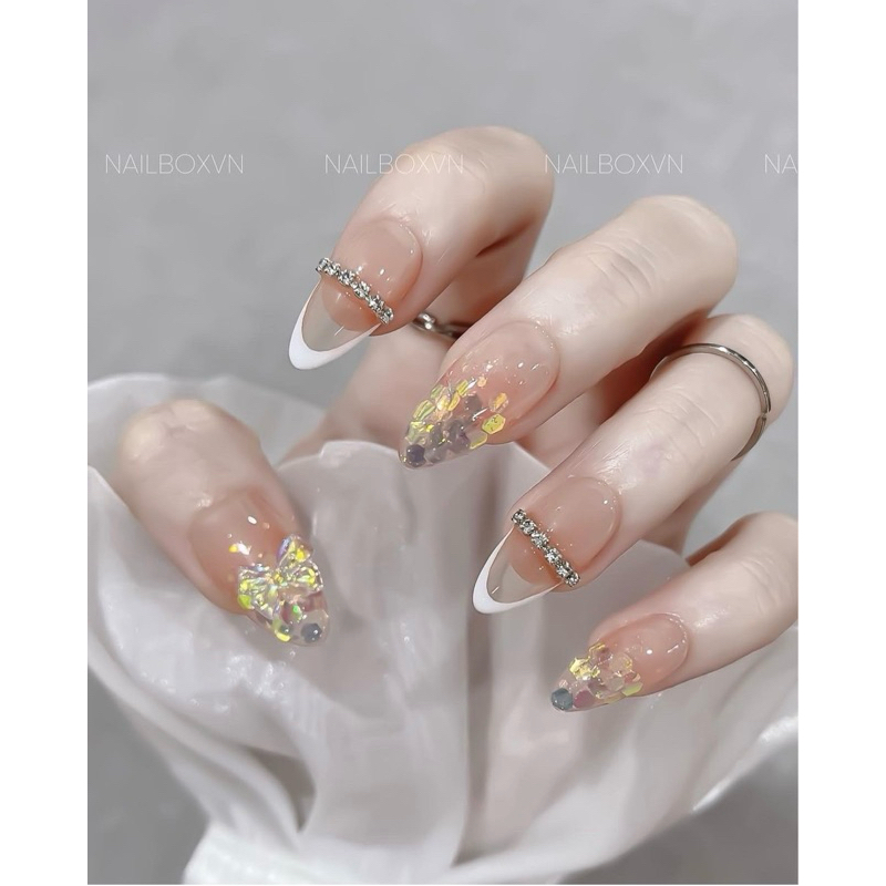 [ T07 ] Nail Box Móng Úp Gắn Đá