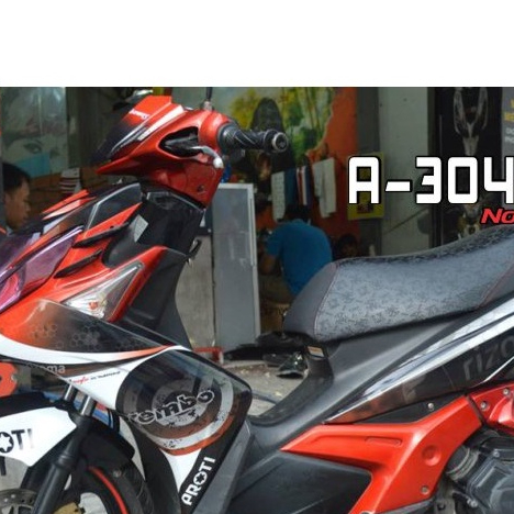 Tem trùm Nouvo 5 Brembo DECAL 3A