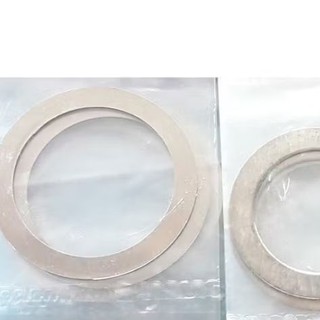 Lông đền số , dên mỏng.14..25ly x10 cái....