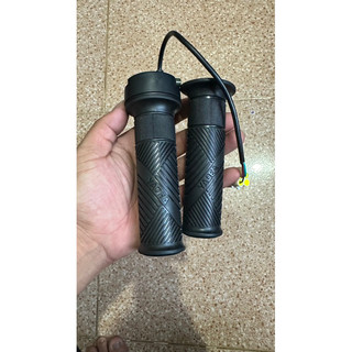 Tay ga tay nắm xe máy điện Yadea V002 Volt Guard chính hãng YADEA