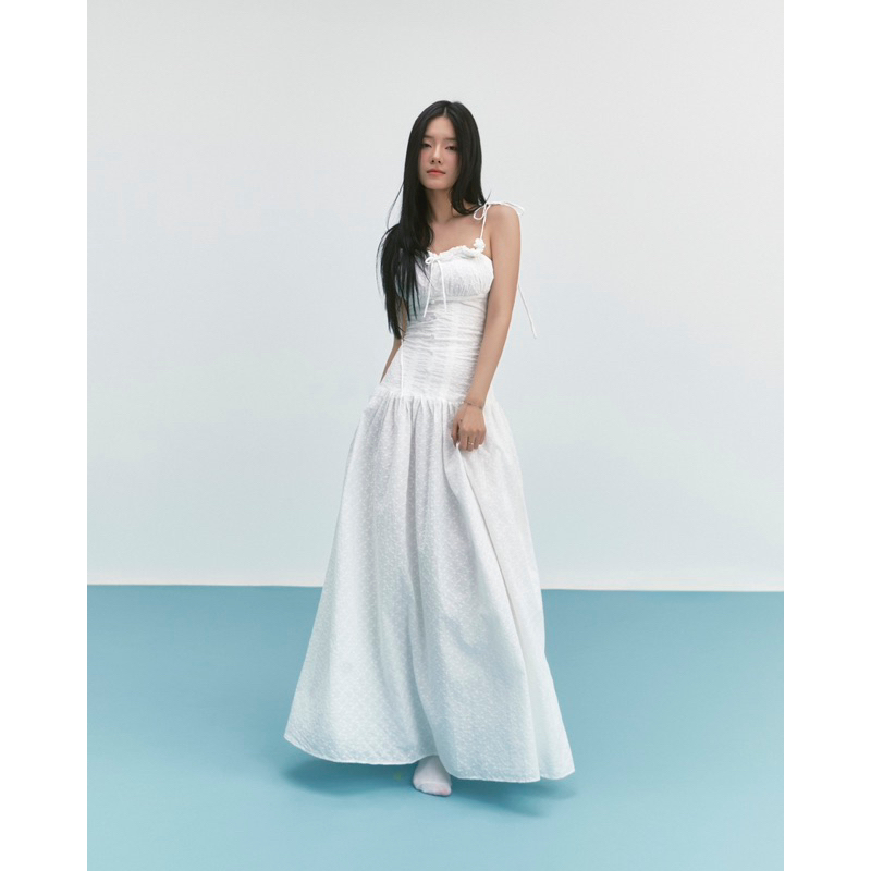 EIN.OFFICIAL - Đầm maxi vải boi thêu