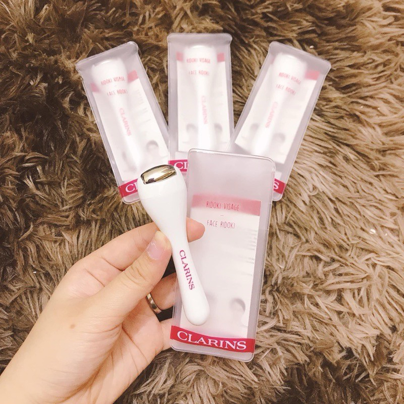 Thanh lăn Clarins Ridoki Visage Face massage tinh chất