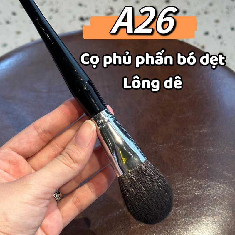 Cọ Phủ Phấn Lông Tự Nhiên Bó Dẹt Phủ Phấn Nén Hay Bột Đều Được Cọ Nhivi Mã Cọ A26