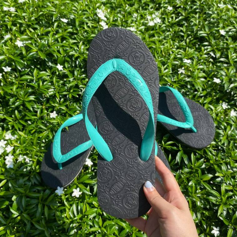 Dép lào thái lan màu Đen quai xanh dương dép dành cho nam và nữ size 35 đến 44