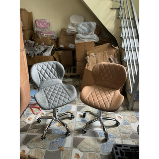 Ghế làm việc Quả Trám - bọc da chân bánh xe