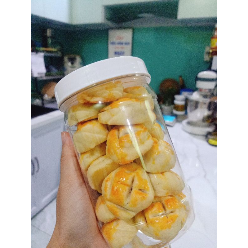 500gr bánh dứa vỏ mềm đóng hủ ăn là thích