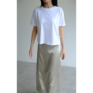  Chân Váy Lụa Satin Delice Dáng Midi Màu Kem Đồng Tối Giản 