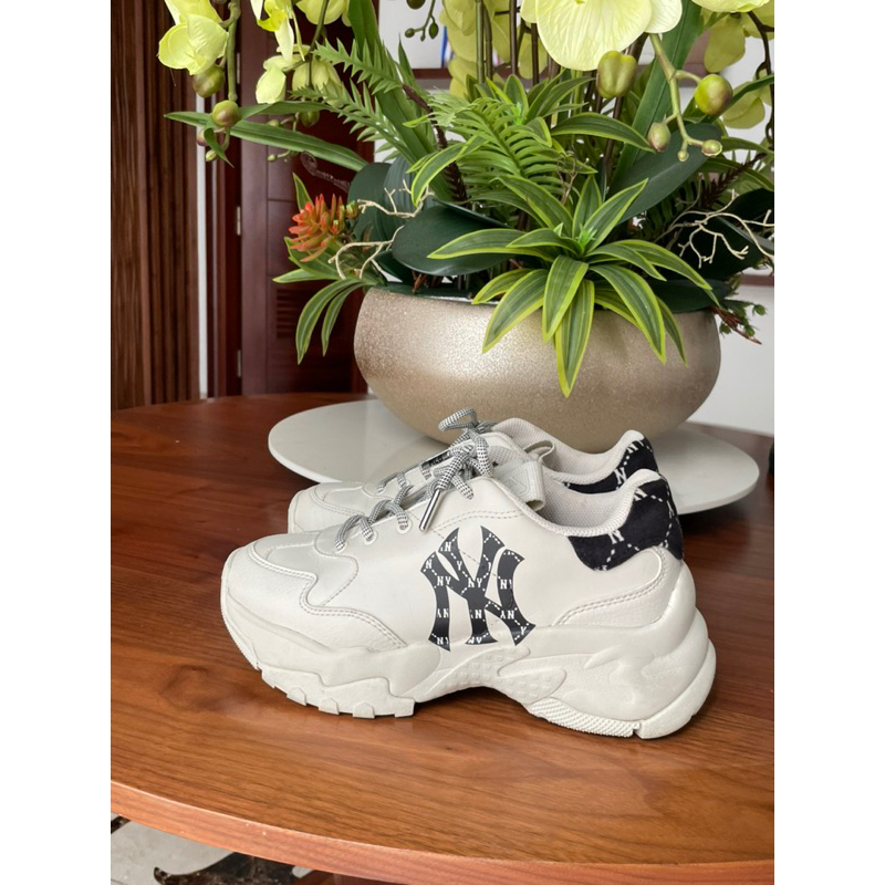 PASS giày mlb auth size 36 new 99%