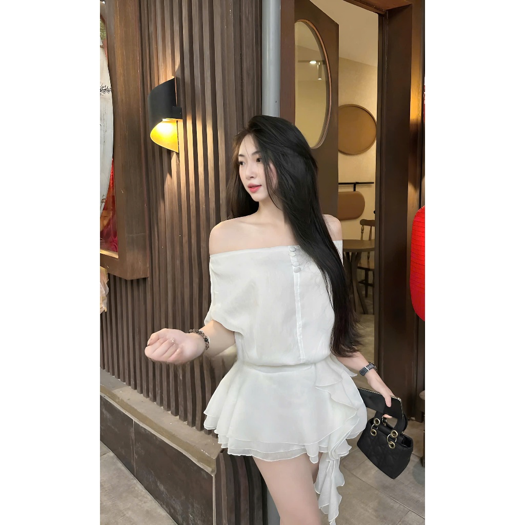 Set Tiểu Thư Chất Liệu Tơ Mềm Dáng Trễ Vai Hở Lưng Cúc Bọc Phối Hoa Vặn Nhún Hông Sang Chảnh | BigBuy360 - bigbuy360.vn