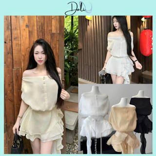 Set Tiểu Thư Chất Liệu Tơ Mềm Dáng Trễ Vai Hở Lưng Cúc Bọc Phối Hoa Vặn Nhún Hông Sang Chảnh