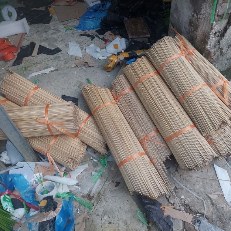 1000 nan tre dính cò vạc