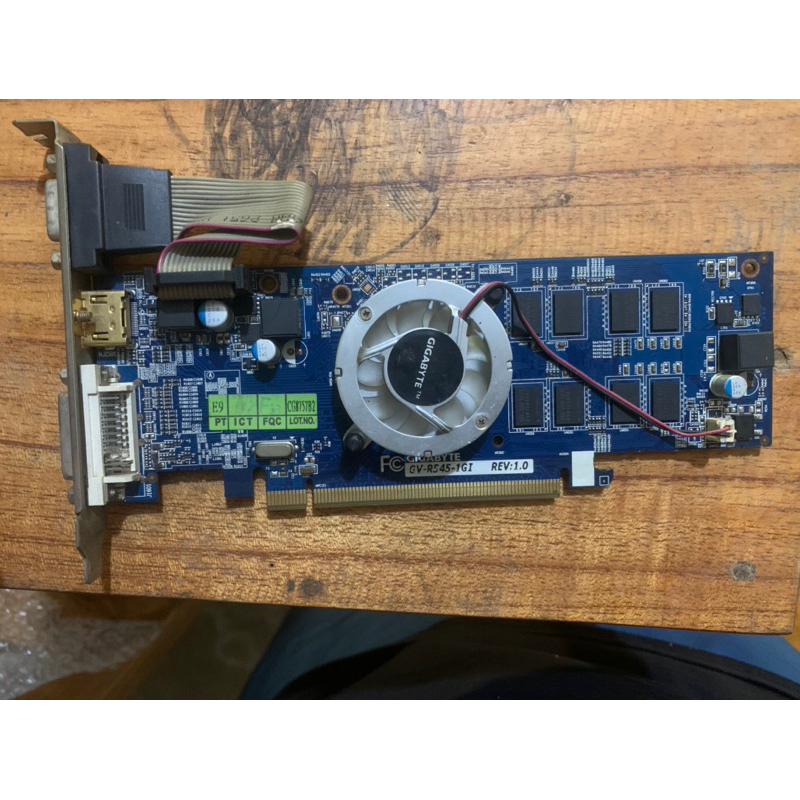 Vga Gigabyte HD5450 1gd3