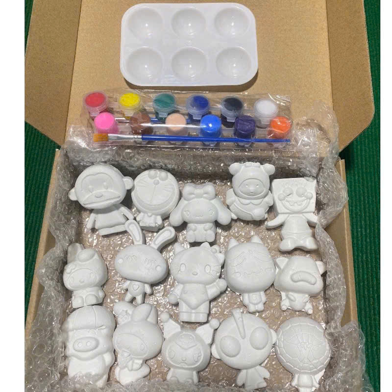 set 15 tượng thạch cao tô màu các con vật 2d kèm 12 màu, 2 cọ, khay màu