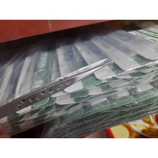 NHÍP LỖ NHẶT LÔNG YẾN CHUYÊN DỤNG (bìa nhíp màu xanh/ đỏ tùy đợt)