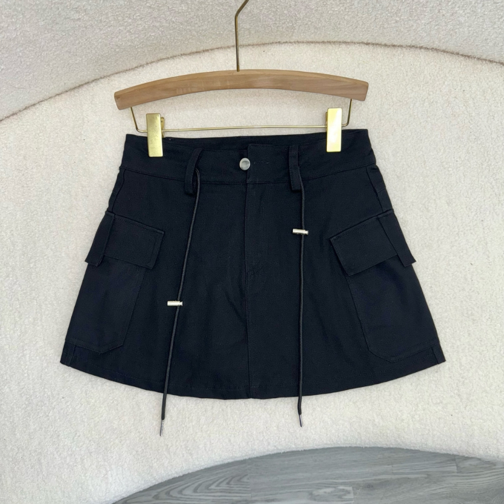 Chân Váy Ngắn Bigsize Nữ Chữ A Thiết Kế Túi Phối Dây Lưng Chất Vải Kaki Năng Động CV18 | BigBuy360 - bigbuy360.vn
