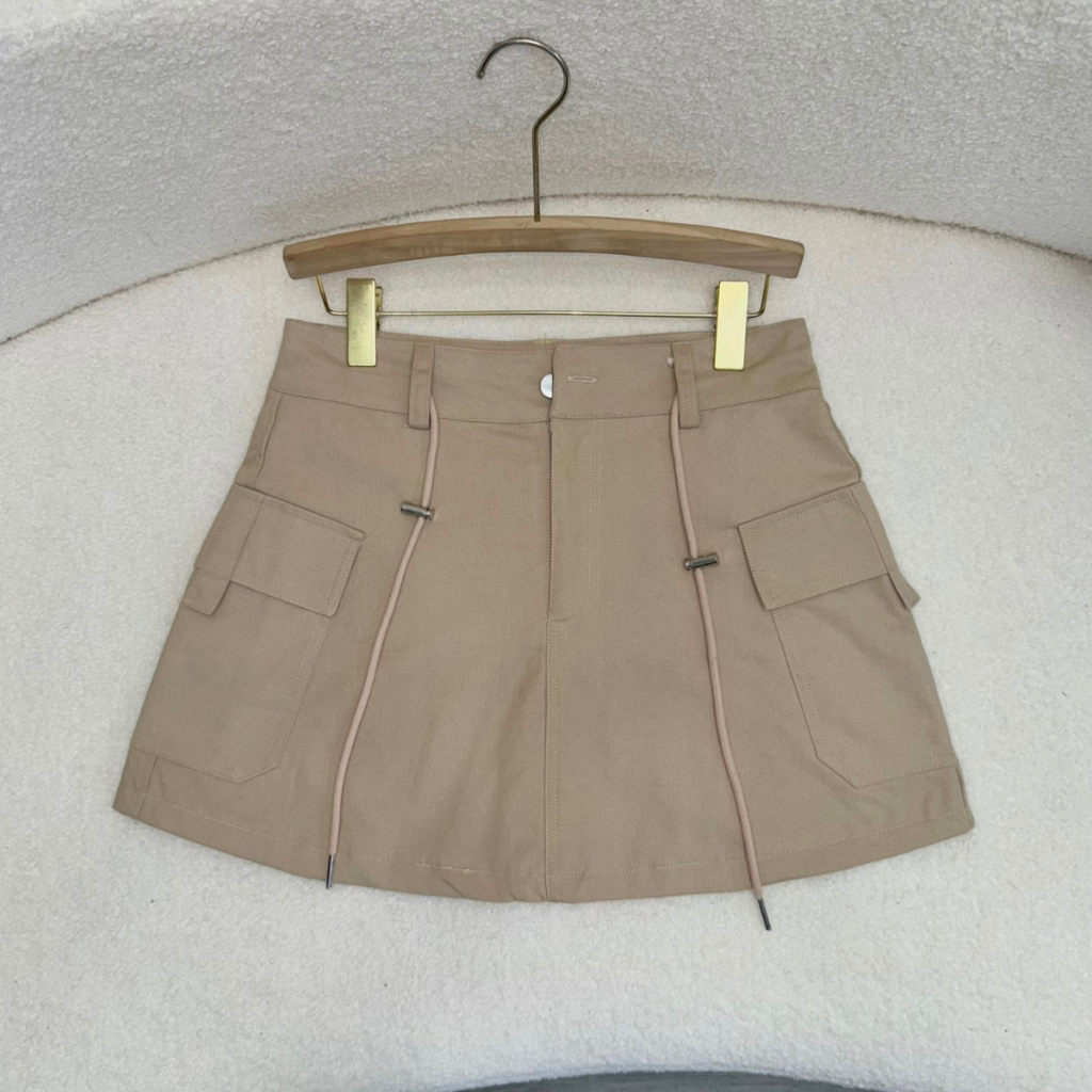 Chân Váy Ngắn Bigsize Nữ Chữ A Thiết Kế Túi Phối Dây Lưng Chất Vải Kaki Năng Động CV18 | BigBuy360 - bigbuy360.vn