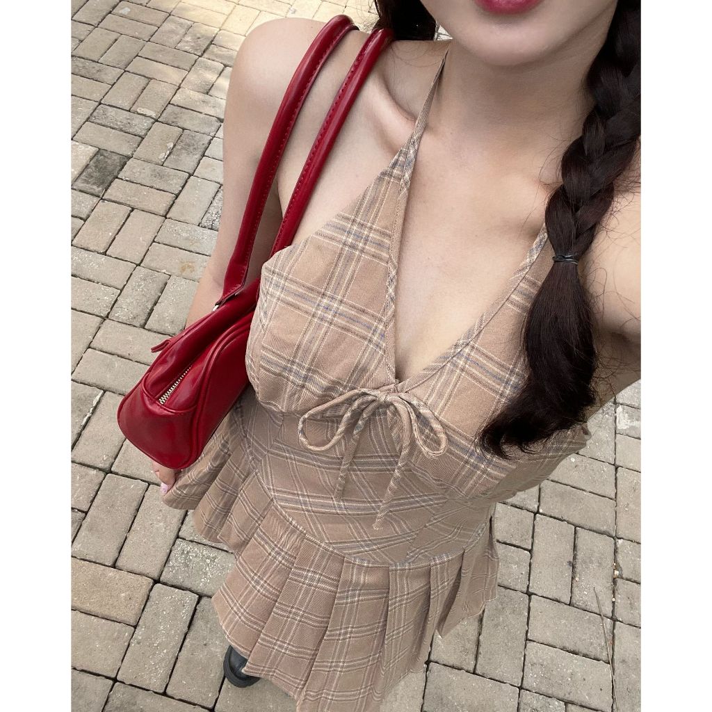 Đầm kiểu MADE BY MUM đầm xoè tầng hở lưng Prada Dress