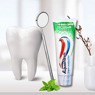 Kem Đánh Răng Nhật Bản Aquafresh - 140g