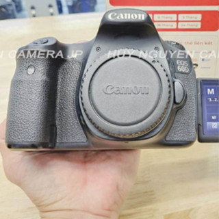   Tặng Thẻ Nhớ  Máy ảnh Canon 60D  18Mpx  Màn hình xoay lật quay phim Full HD 1080p . ống kính Canon 18 55 zoom. 