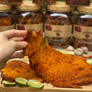 Khô Bò Miếng Lớn Mềm, Cay Vừa 500g - Món Ăn Vặt Thơm Ngon