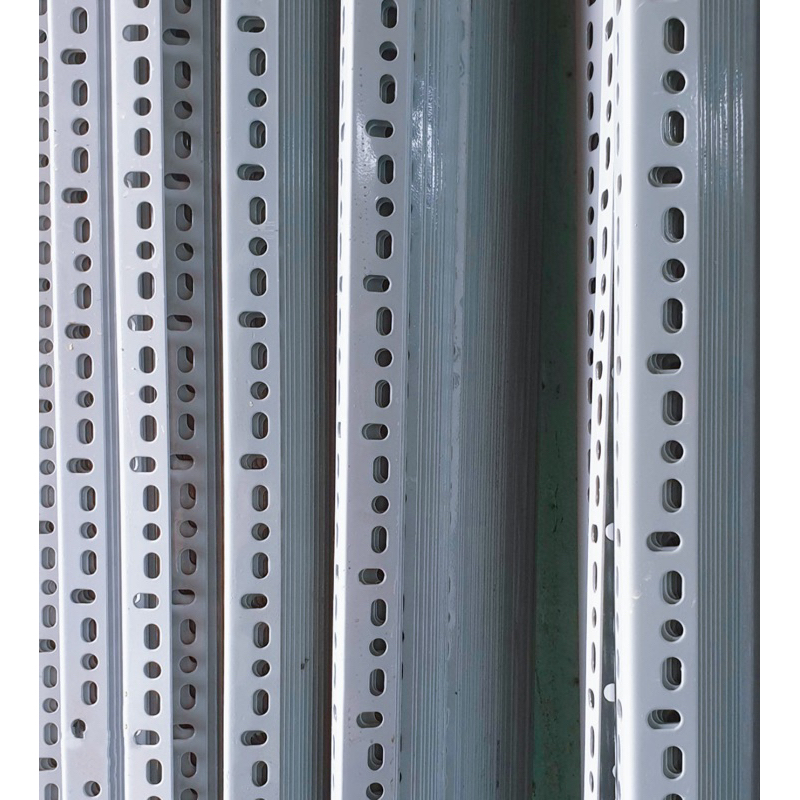 [Freeship] Sắt V lỗ (V3 dài 1m2, dày 1,6mm) Thanh sắt V3x3, Thép V lỗ, Kệ sắt đa năng, Kệ sắt V lỗ, 