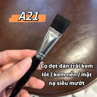 Cọ Dẹt ĐA CHỨC NĂNG Dàn Trãi Kem Nền, Kem Lót, Mặt Nạ Siêu Mượt A21
