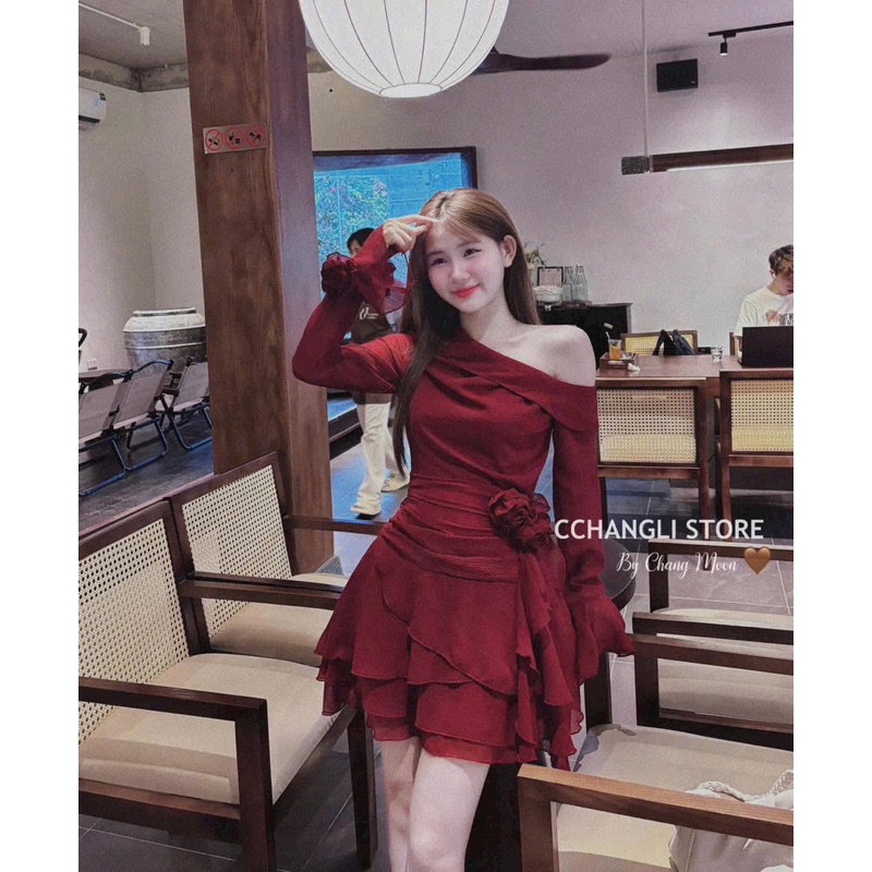 ĐẦM ĐỎ LỆCH VAI TAG HOA BÈO (💯hàng chuẩn xưởng Mèo Xinh đẹp)