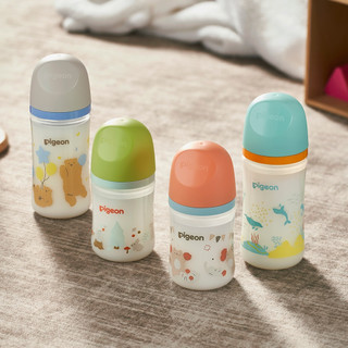 Bình sữa Pigeon Softouch PP Plus thế hệ III Hình thú