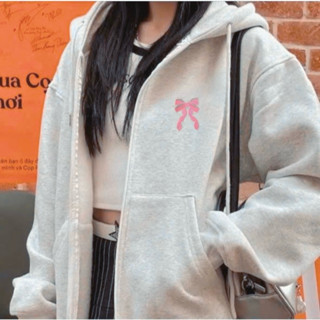 Áo khoác hoodie zip BOXY thêu nơ hồng form rộng mũ siêu to, có túi chất liệu cao cấp hot trend 2025