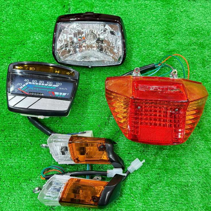 Bộ Xi nhan xe dream, đèn pha zin , đèn hậu trong suốt dream thái , supper dream hma chính hãng