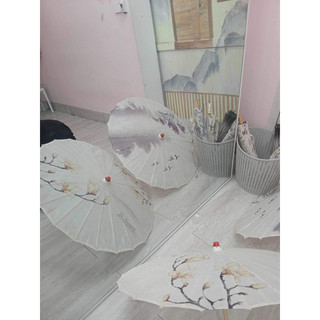 Ô dù cổ trang có sẵn ô chụp ảnh