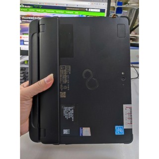 Máy tính bảng Fujitsu Arrows Tab Q508