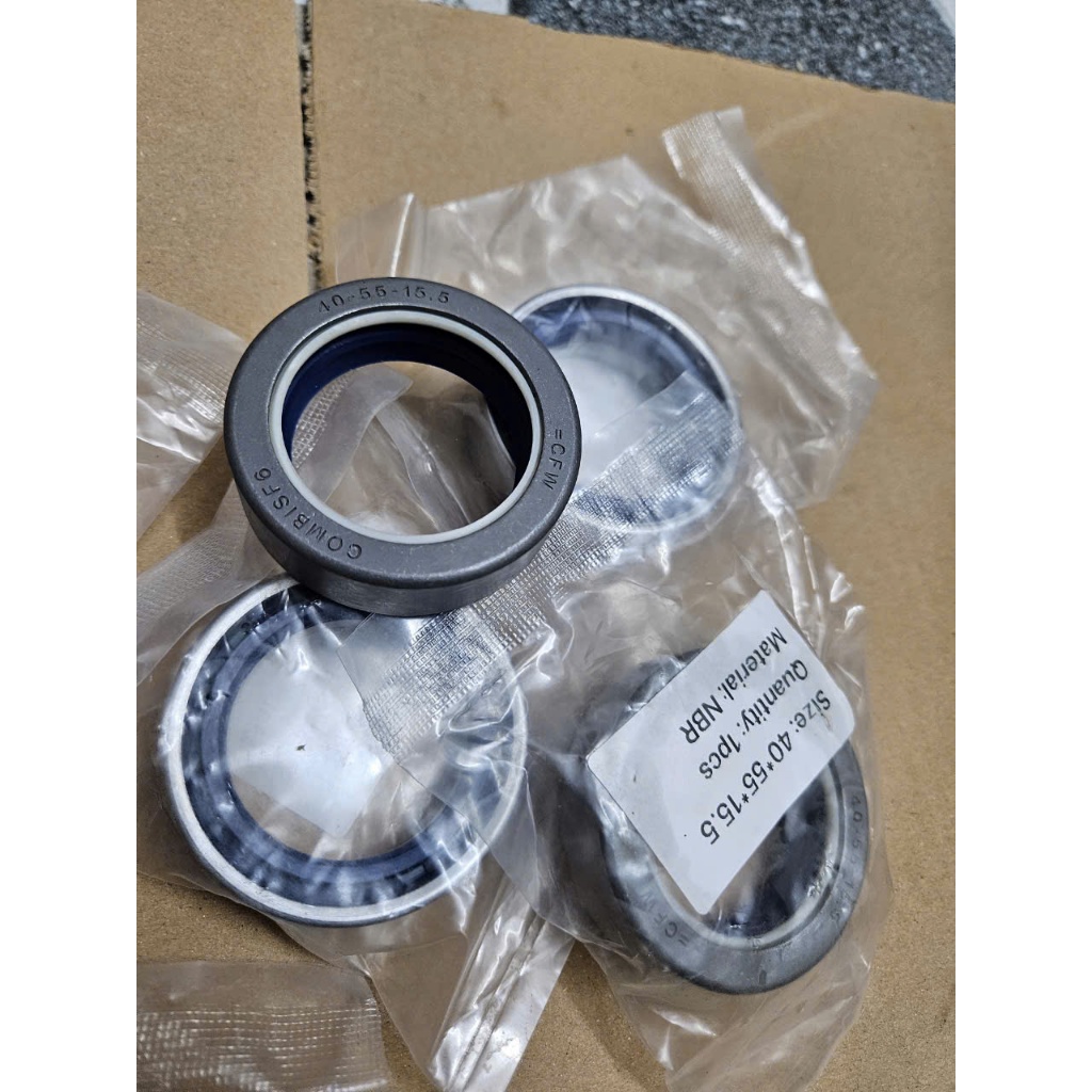 PHỚT LÁP TRƯỚC THACO FORLAND CẦU DẦU MÁY ĐIỆN , MÁY CƠ (FD8500A, FLD800C,FD850E4, FD140, FD150...)