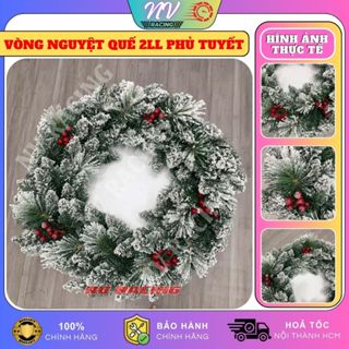 Vòng Nguyệt Quế 2 Loại Lá Phủ Tuyết Gắn Trái Đỏ 60CM Trang Trí Noel Treo Tường, Treo Cửa, Vòng Hoa Trang Trí